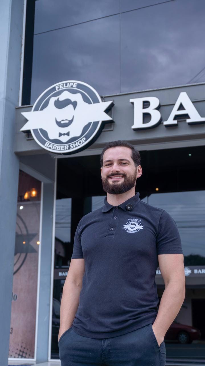 Felipe, Barbeiro e fundador da Felipe Barber